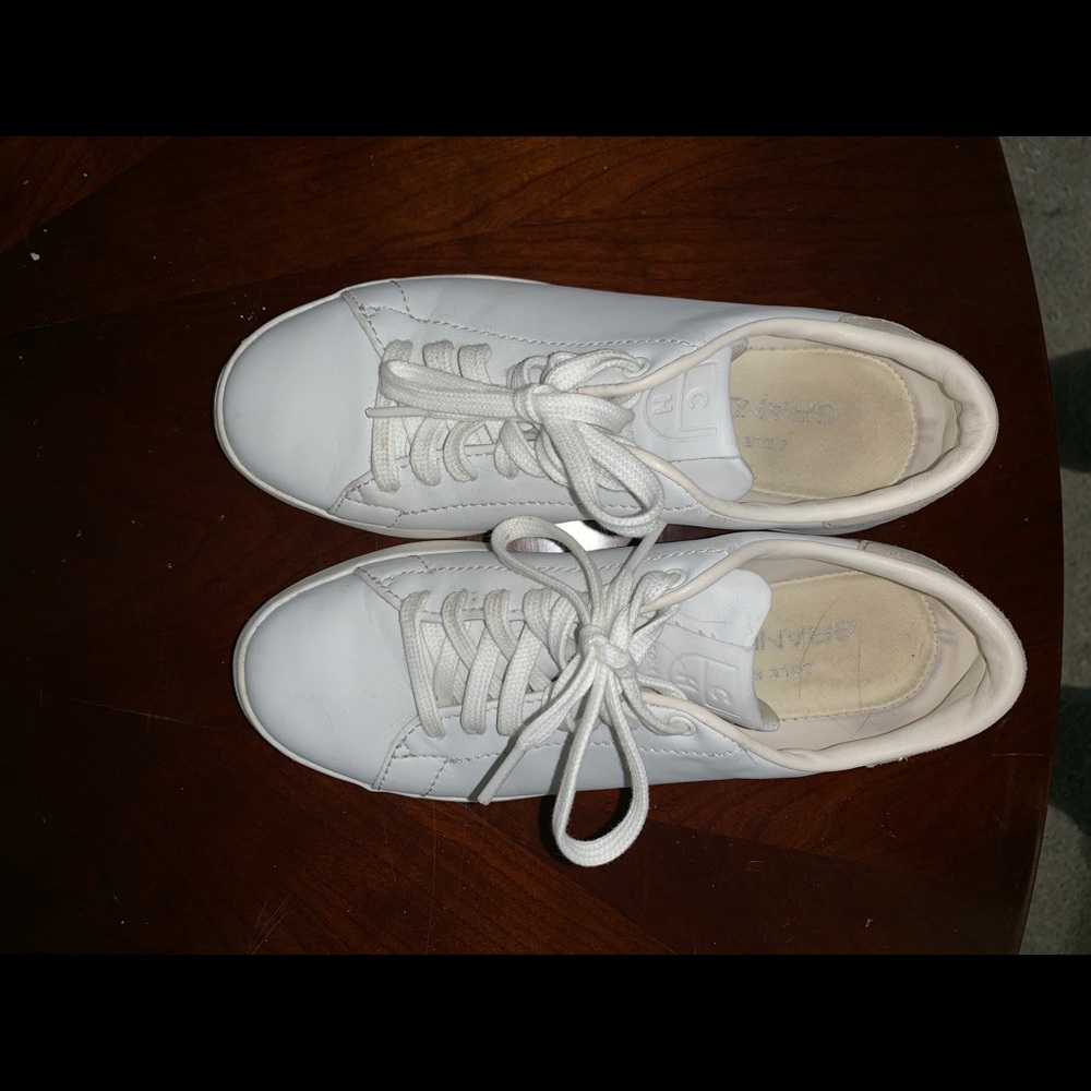 Cole Haan Women’s Sneaker 5.5